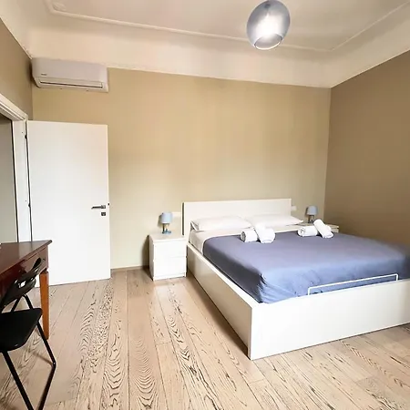 La Casa Di Piero In Via Ottaviano Appartement *