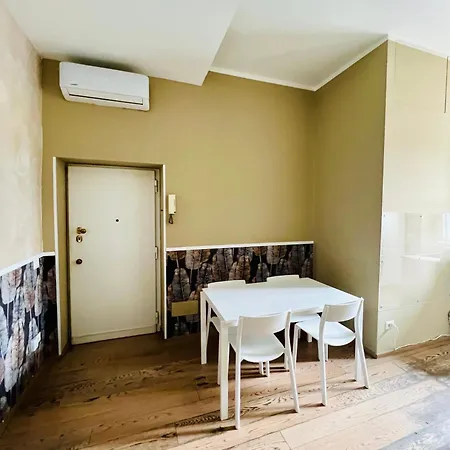 La Casa Di Piero In Via Ottaviano